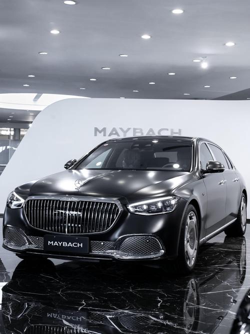 东莞317岚图汽车的售后服务让用户无忧出行，迈巴赫未来的豪华车趋势