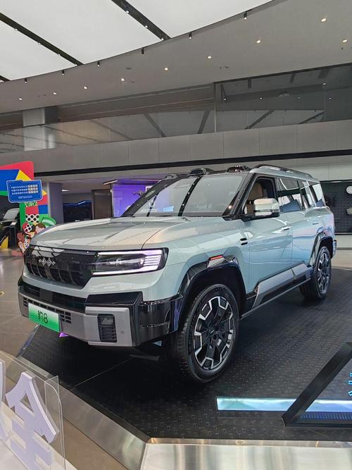 东莞317比亚迪方程豹硬派越野的爆款，英菲尼迪35周年与你共成长