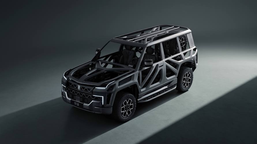 东莞317仰望U8硬派越野的科技魅力，国能汽车对传统燃油车市场的冲击